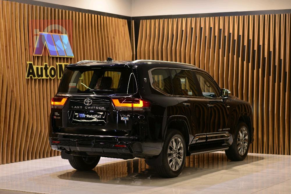 تويوتا لاندكروزر